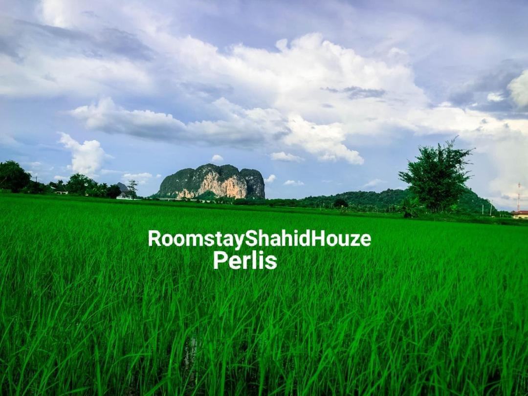 Roomstay Shahid Hou'Ze كانجار المظهر الخارجي الصورة
